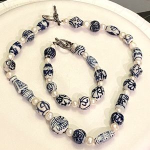 Necklace/bracelet set